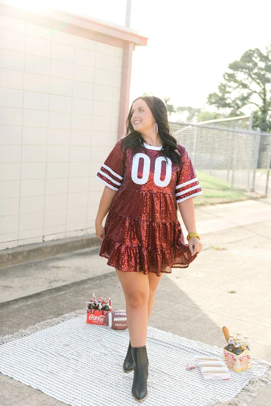 Mini dresses with mesh panels for a sexy and trendy look Maroon & White Jersey Sequin Dress Mini dresses with mesh panels for a sexy and trendy look Maroon & White Jersey Sequin Dress