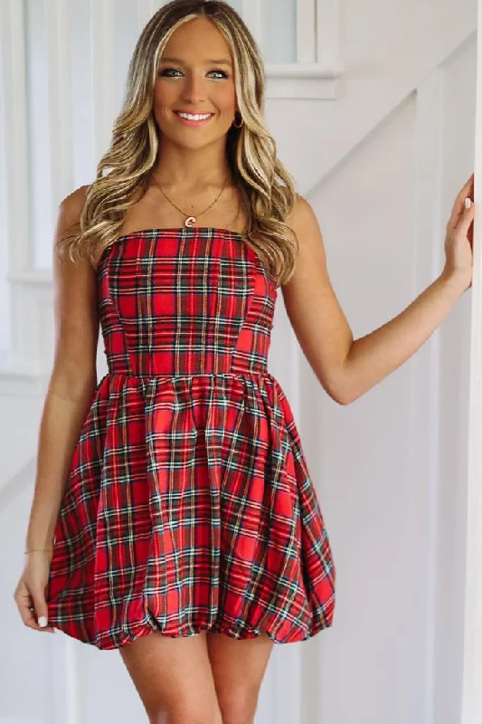 Midi dresses with tassel accents for a bohemian and free - spirited style Holiday in Style Balloon Mini Dress - Red Plaid Midi dresses with tassel accents for a bohemian and free - spirited style Holiday in Style Balloon Mini Dress - Red Plaid