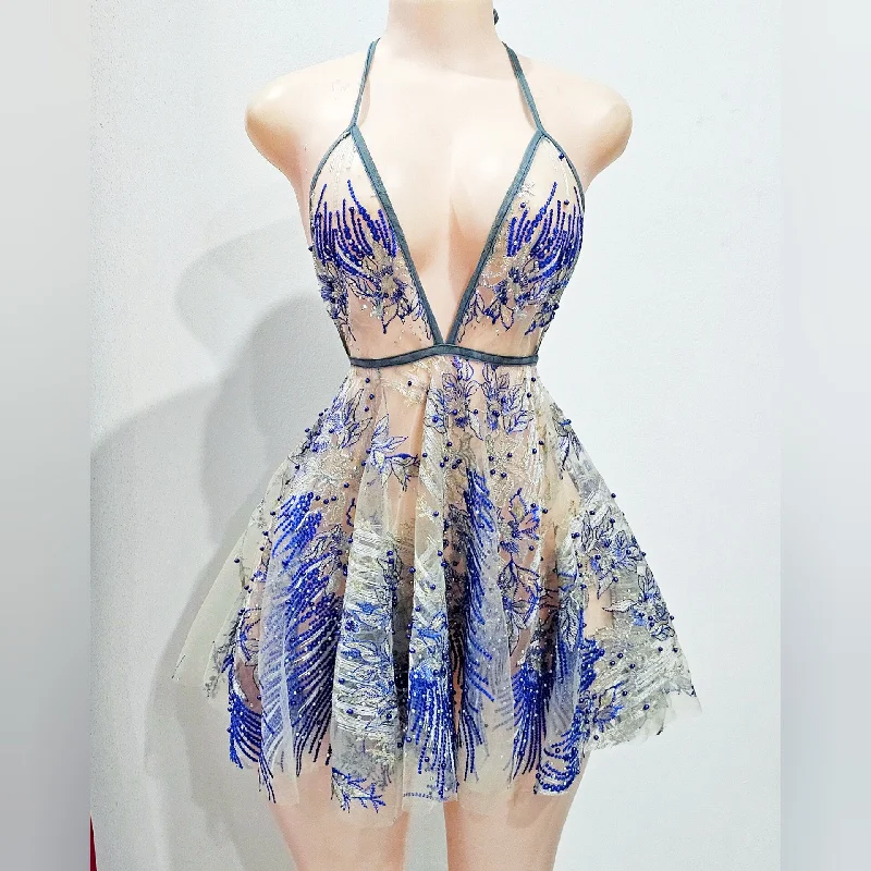 Mini dresses with gathered skirts for a voluminous effect Rubie Embroidery dress