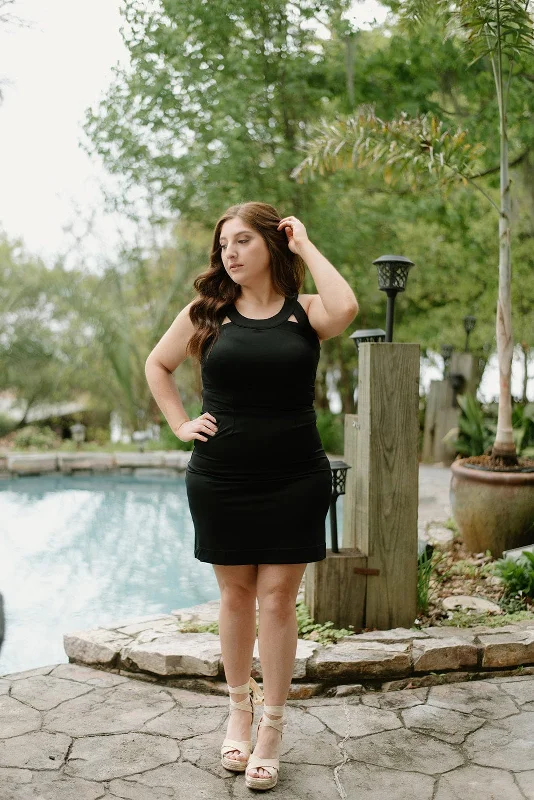 Mini dresses with bow accents for a sweet look Lulu B Black Sleeveless Sexy Dress