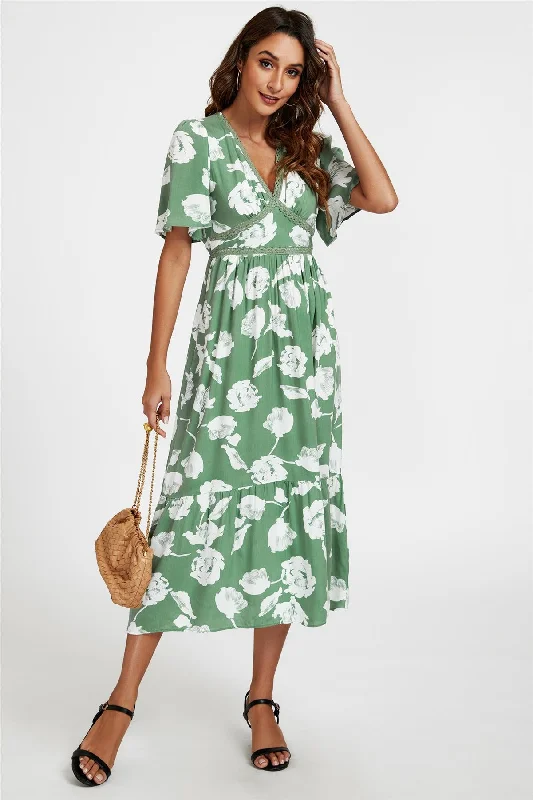 Midi dresses with fringe details for a fun and energetic style White Floral Print Lace Detail Angel Sleeve Midi Dress In Green Midi dresses with fringe details for a fun and energetic style White Floral Print Lace Detail Angel Sleeve Midi Dress In Green