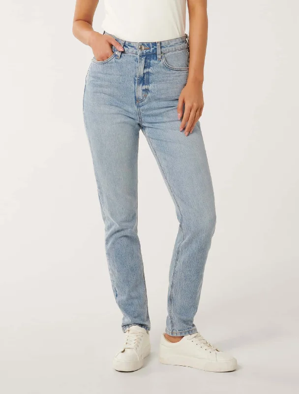 Ripped women jeans for a rebellious and fashion - forward styleJenna High Rise Slim Ankle Jeans Ripped women jeans for a rebellious and fashion - forward styleJenna High Rise Slim Ankle Jeans