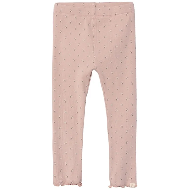 Plus Size Women's Sheer Tight Trousers in Nude for a Subtle and Stylish StatementLil'Atelier Rose Dust Gago Fia Slim Leggings Plus Size Women's Sheer Tight Trousers in Nude for a Subtle and Stylish StatementLil'Atelier Rose Dust Gago Fia Slim Leggings