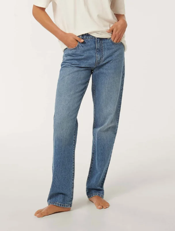 High - waisted women jeans for a flattering silhouetteParis Slim Straight Jeans