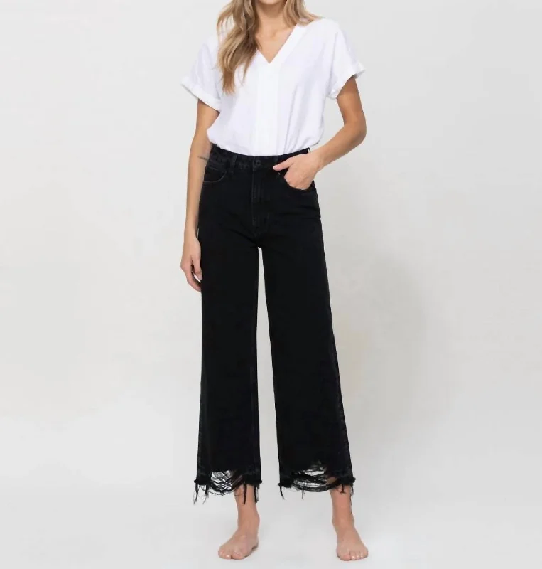 Women's Denim - Look Tight Trousers in Light Blue for a Casual and Versatile OptionSuper High Rise Wide Leg Jean In Black Night Women's Denim - Look Tight Trousers in Light Blue for a Casual and Versatile OptionSuper High Rise Wide Leg Jean In Black Night