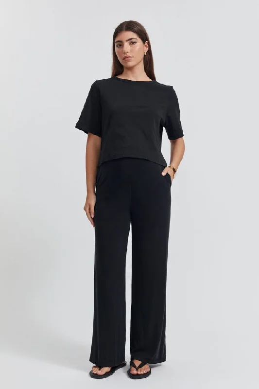 moisture wicking women nursing braGigi SS Organic Cotton Cropped Tee