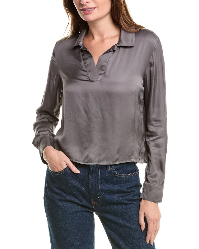 Plus Size Women's Ruffled Hem Sweaters in Floral PrintsBella Dahl Wide Placket Pullover Plus Size Women's Ruffled Hem Sweaters in Floral PrintsBella Dahl Wide Placket Pullover