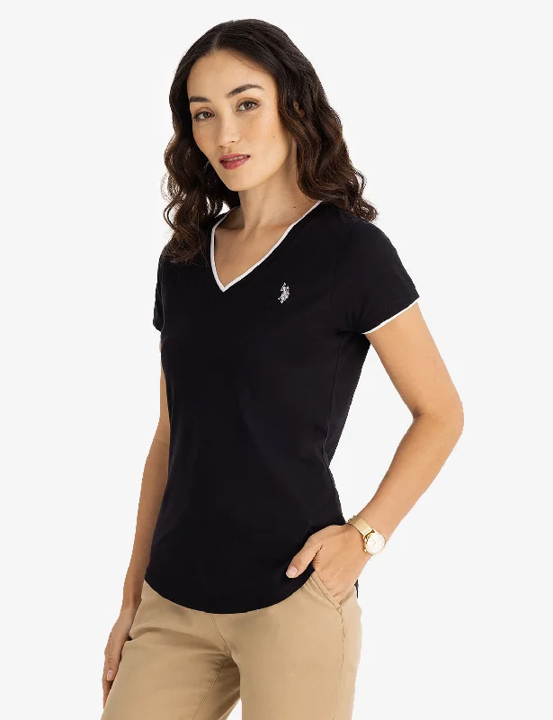 Distressed Women T Shirt with a Laid - Back AestheticDOUBLE BAND V-NECK T-SHIRT