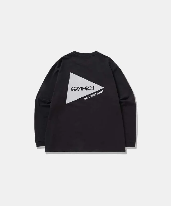 Pocketed Women T Shirt for Added FunctionalityGramicci x and wander Backprint L/S Tee Pocketed Women T Shirt for Added FunctionalityGramicci x and wander Backprint L/S Tee