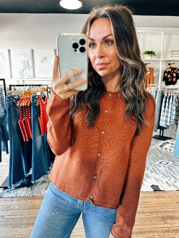 ribbed women cardigan with a classic textureHazelnut Button Cardigan