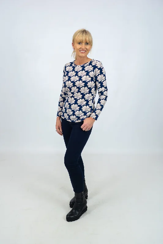 Split - Hem Women's Linen Blend Sweaters for SpringMd'M T-shirt