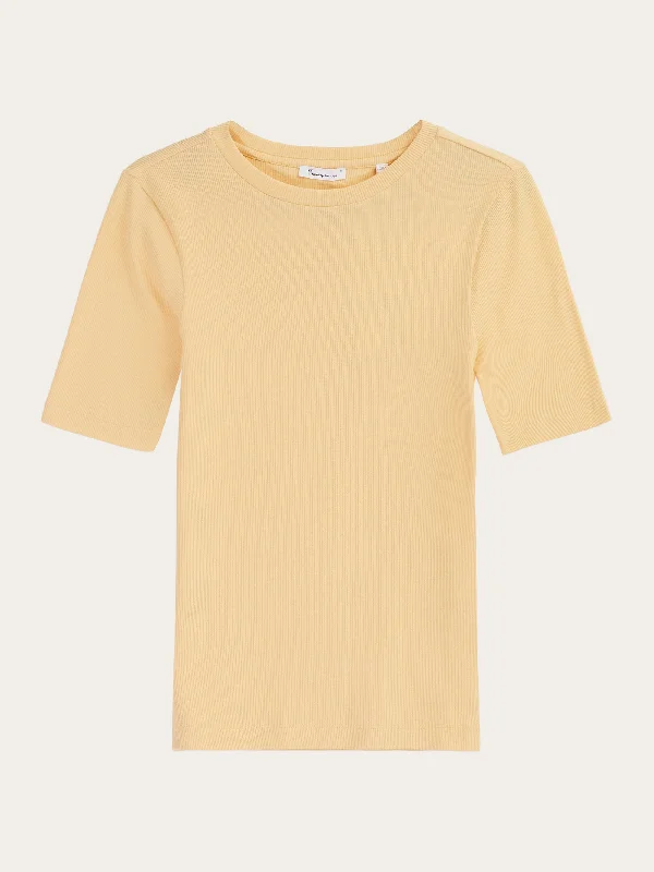 Distressed Women T Shirt with a Laid - Back AestheticRib t-shirt - Impala
