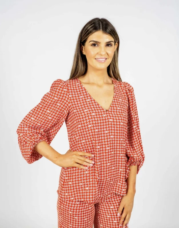 Split - Hem Women's Linen Blend Sweaters for SpringTraffic People Mollie Red Top