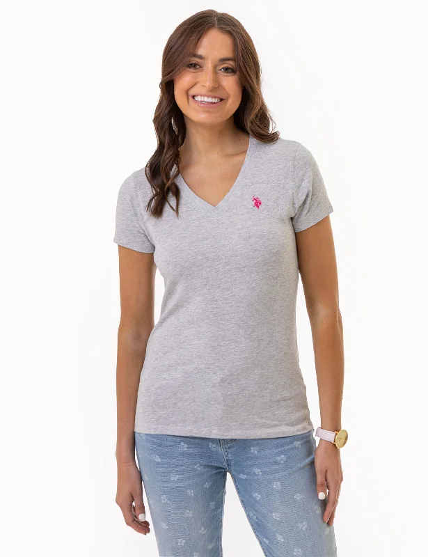 Distressed Women T Shirt with a Laid - Back AestheticV-NECK T-SHIRT