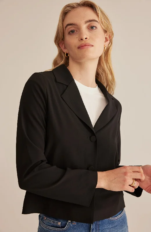 Plus Size Women's Faux Fur - Trimmed Blazers in Black for a Luxurious LookCornelia Blazer Plus Size Women's Faux Fur - Trimmed Blazers in Black for a Luxurious LookCornelia Blazer