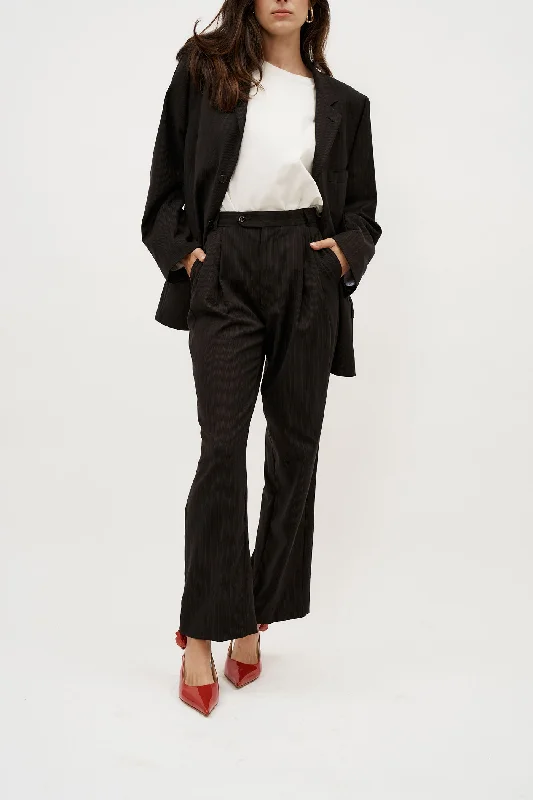 Single - Breasted Women's Tweed Blazers with Gold Buttons for a Classic LookBlack Pinstriped Suit Single - Breasted Women's Tweed Blazers with Gold Buttons for a Classic LookBlack Pinstriped Suit