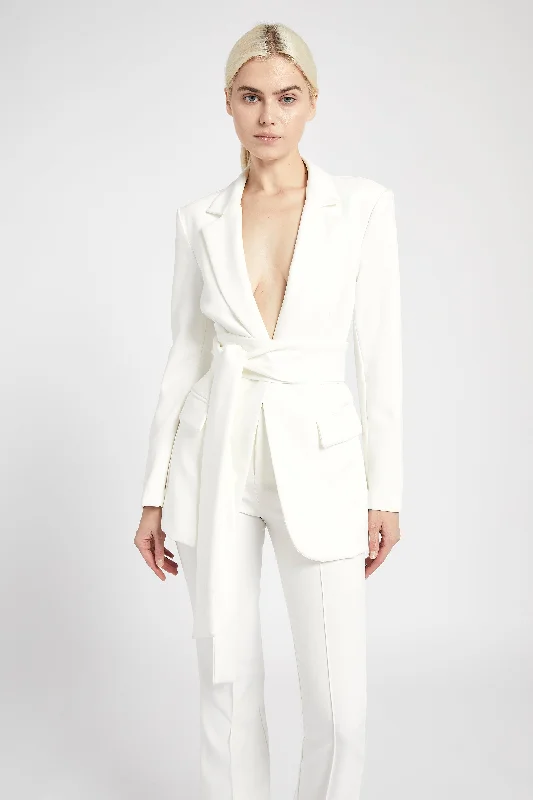 Oversized Women's Printed Blazers in Animal Patterns for a Statement PieceClassic Blazer With Belt - White