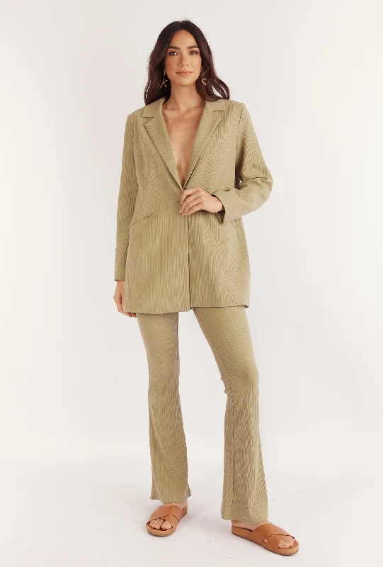 Single - Breasted Women's Corduroy Blazers in Mustard Yellow for an Autumn VibeDolores Blazer Single - Breasted Women's Corduroy Blazers in Mustard Yellow for an Autumn VibeDolores Blazer