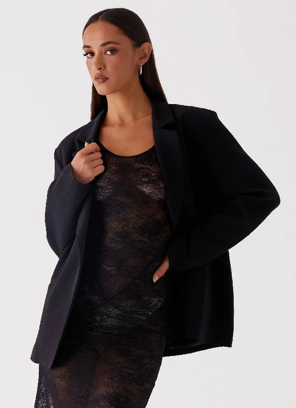 Plus Size Women's Cropped Velvet Blazers in Burgundy for a Night OutInto The Dark Oversized Blazer - Black Plus Size Women's Cropped Velvet Blazers in Burgundy for a Night OutInto The Dark Oversized Blazer - Black