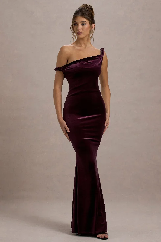 Plus Size Women Dress with a Flattering A - Line Cut for Comfort and StyleNeeka | Port Velvet Twisted Asymmetric Maxi Dress Plus Size Women Dress with a Flattering A - Line Cut for Comfort and StyleNeeka | Port Velvet Twisted Asymmetric Maxi Dress