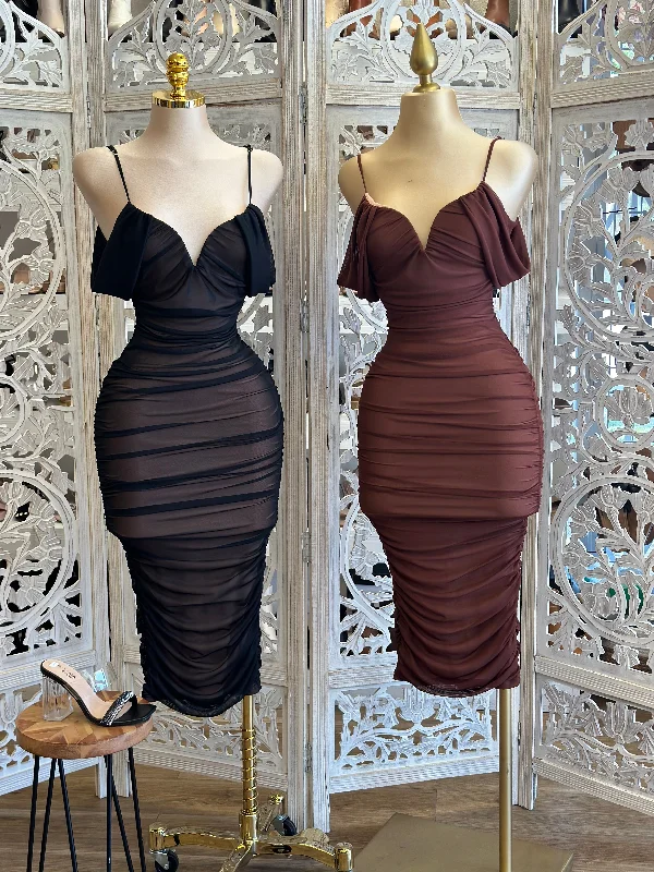Lace - Embellished Women Dress for an Elegant and Sophisticated AppearanceOff Shoulder Midi Bodycon Ruched Dress- Stretchy