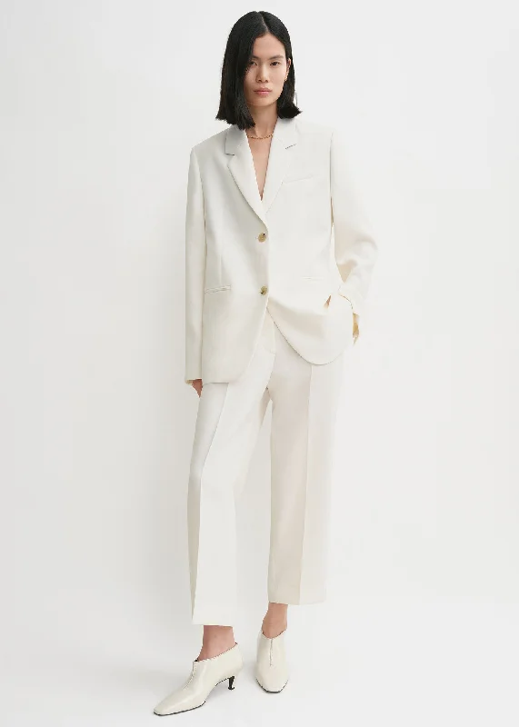 Women's Peplum Blazers in Emerald Green for a Stylish Work AttireTailored suit jacket off-white Women's Peplum Blazers in Emerald Green for a Stylish Work AttireTailored suit jacket off-white