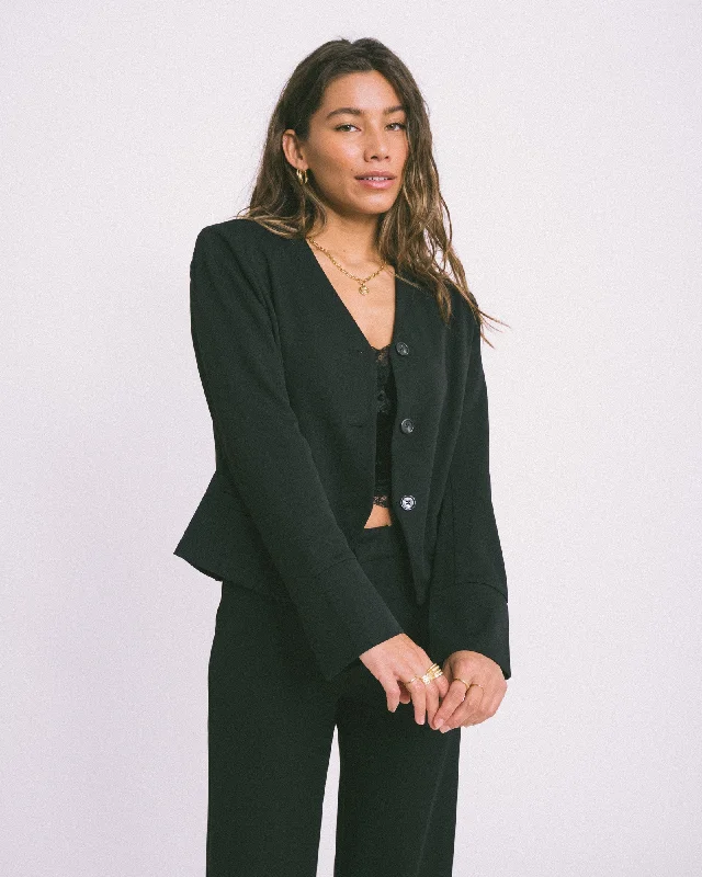 Double - Breasted Women's Leather Blazers in Taupe for an Edgy LookTILTIL Olein Black Jacket Double - Breasted Women's Leather Blazers in Taupe for an Edgy LookTILTIL Olein Black Jacket