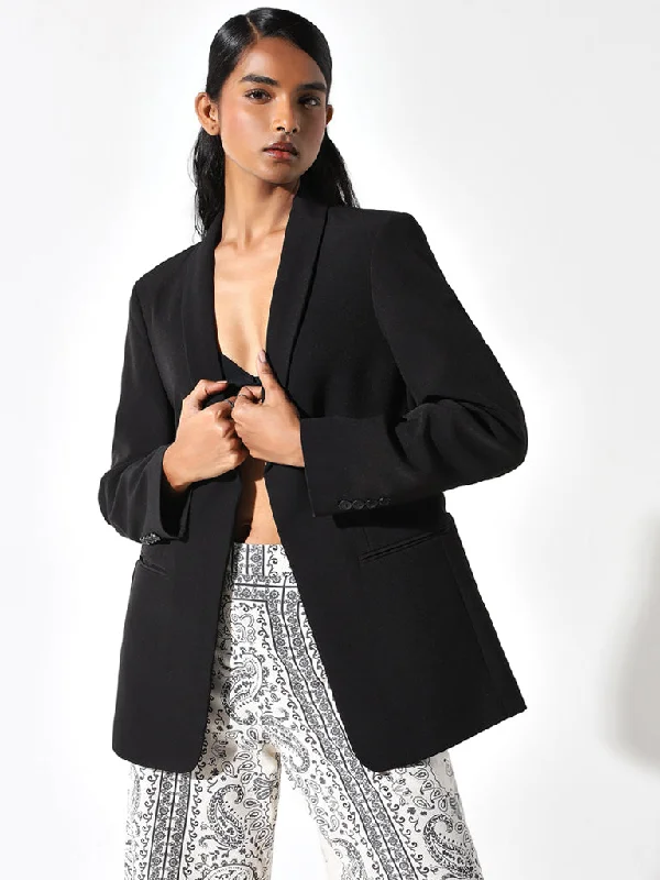 Oversized Women's Printed Blazers in Animal Patterns for a Statement PieceWardrobe Black Lapel Blazer Oversized Women's Printed Blazers in Animal Patterns for a Statement PieceWardrobe Black Lapel Blazer
