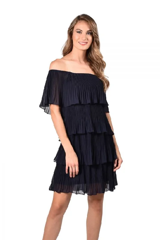 Mermaid - Style Women Dress with a Fitted Silhouette for Special Occasions Mermaid - Style Women Dress with a Fitted Silhouette for Special Occasions Frank Lyman Off The Shoulder Knee Lenght Dress Mermaid - Style Women Dress with a Fitted Silhouette for Special Occasions Mermaid - Style Women Dress with a Fitted Silhouette for Special Occasions Frank Lyman Off The Shoulder Knee Lenght Dress