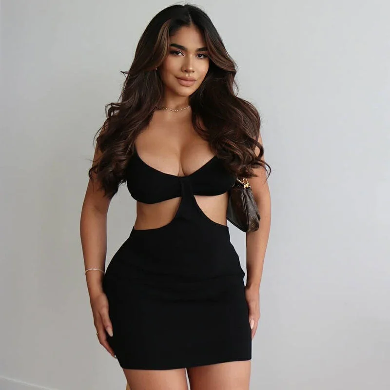 Ball Gown Women Dress with a Full Skirt for a Princess - like Look Ball Gown Women Dress with a Full Skirt for a Princess - like Look Trendy Ribbed Deep V Neck Cut Out Party Mini Dress - Black Ball Gown Women Dress with a Full Skirt for a Princess - like Look Ball Gown Women Dress with a Full Skirt for a Princess - like Look Trendy Ribbed Deep V Neck Cut Out Party Mini Dress - Black