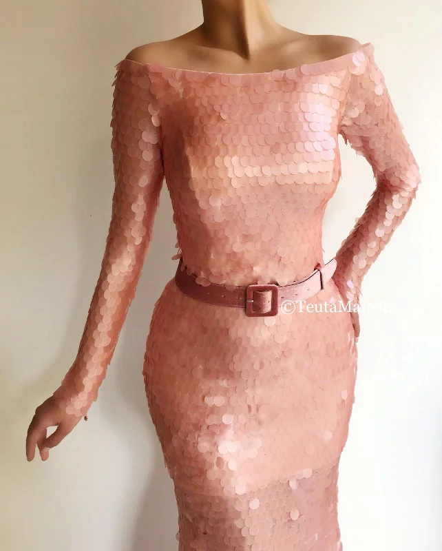 Midi dresses with puff sleeves for a vintage - inspired lookBlushing Sequins Mermaid Dress Midi dresses with puff sleeves for a vintage - inspired lookBlushing Sequins Mermaid Dress