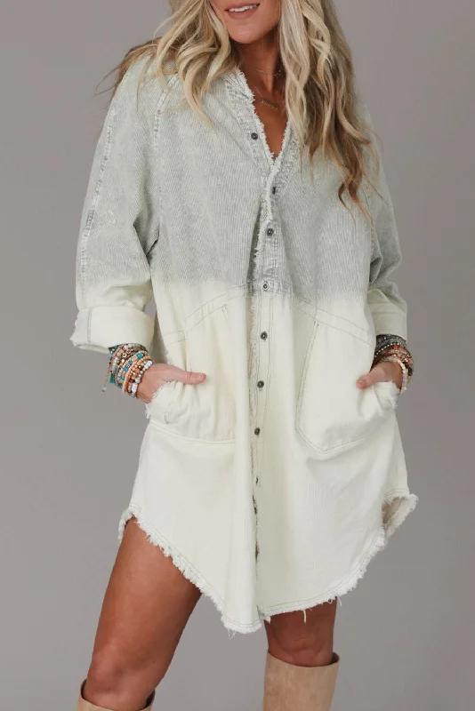 Midi dresses with ruffled sleeves for a more feminine and voluminous lookGradient Denim Long Sleeve Dress Midi dresses with ruffled sleeves for a more feminine and voluminous lookGradient Denim Long Sleeve Dress