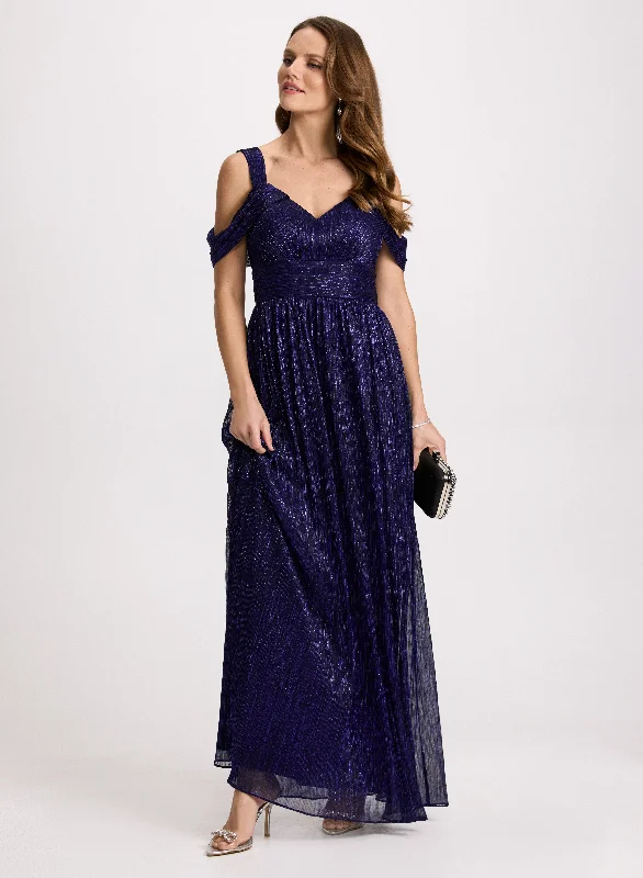Midi dresses with cold - shoulder cutouts for a trendy stylePleated Metallic Evening Dress Midi dresses with cold - shoulder cutouts for a trendy stylePleated Metallic Evening Dress