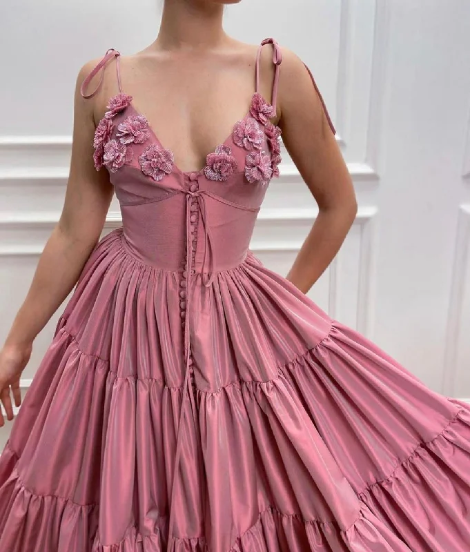Midi dresses with pom - pom trims for a playful and festive lookTimeless Primrose Gown Midi dresses with pom - pom trims for a playful and festive lookTimeless Primrose Gown