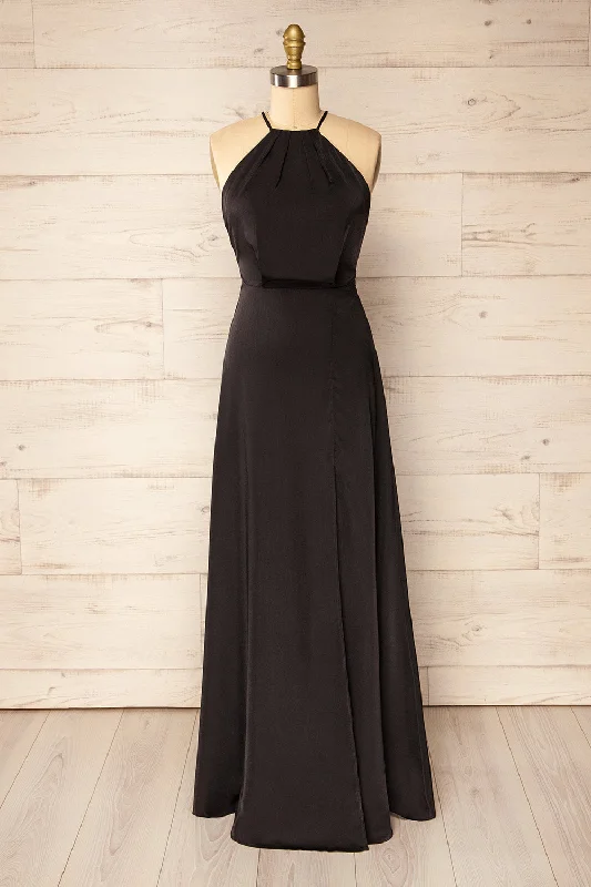Midi dresses with empire waists for a flattering maternity optionVersailles | Black Maxi Dress w/ Laced Back