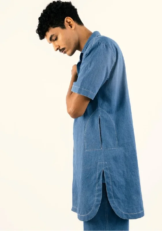 Denim Top with a Collared Neckline for a Preppy StyleCurved Hem Set