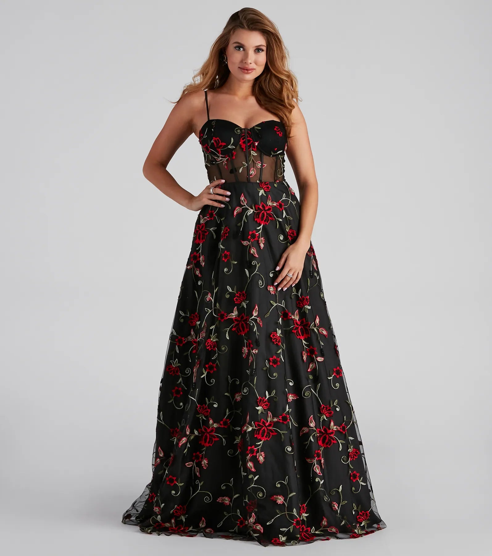 Maxi dresses with cut - out details on the sides for a modern edgeKatherine Floral Detailed Ball Gown Maxi dresses with cut - out details on the sides for a modern edgeKatherine Floral Detailed Ball Gown