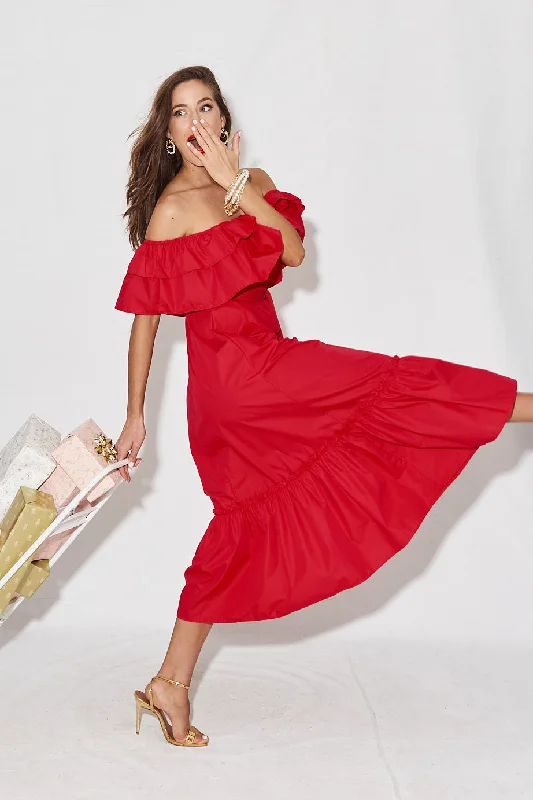 Maxi dresses with pocket details for added functionalityLula Maxi Dress In Red