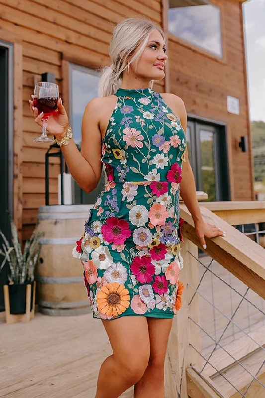 Mini dresses with geometric prints for a modern aestheticSunshine Villa Embroidered Mini Dress in Hunter Green Mini dresses with geometric prints for a modern aestheticSunshine Villa Embroidered Mini Dress in Hunter Green