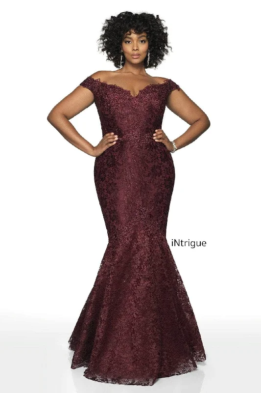 Formal dresses with tiered lace skirts and off - the - shoulder necklines for a feminine and elegant formal appearanceBlush by Alexia Designs 425W - Floral Lace Off Shoulder Formal Gown Formal dresses with tiered lace skirts and off - the - shoulder necklines for a feminine and elegant formal appearanceBlush by Alexia Designs 425W - Floral Lace Off Shoulder Formal Gown