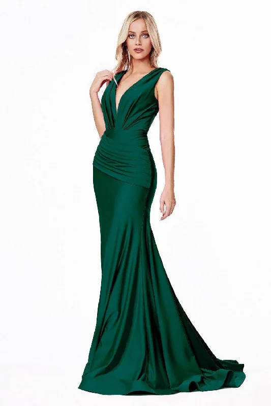 Maxi dresses with cut - out details on the sides for a modern edge Maxi dresses with cut - out details on the sides for a modern edge Cinderella Divine CD912 Formal Long Prom Dress Emerald Maxi dresses with cut - out details on the sides for a modern edge Maxi dresses with cut - out details on the sides for a modern edge Cinderella Divine CD912 Formal Long Prom Dress Emerald