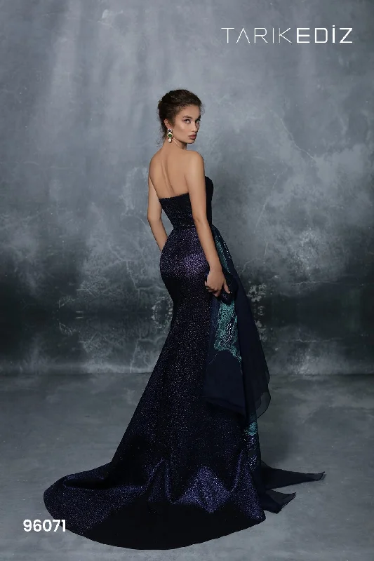 Strapless formal dresses with tulle skirts for a classic prom lookTarik Ediz 96071