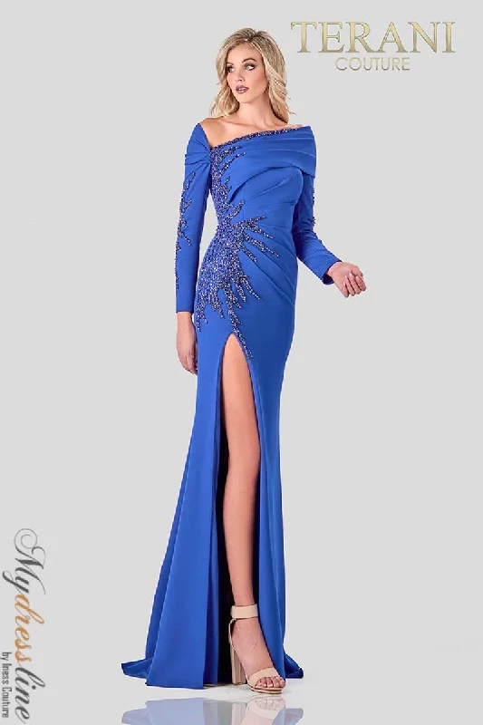 Formal dresses with abstract print panels and rhinestone embellishments for a unique formal eventTerani Couture 2111M5263 Formal dresses with abstract print panels and rhinestone embellishments for a unique formal eventTerani Couture 2111M5263