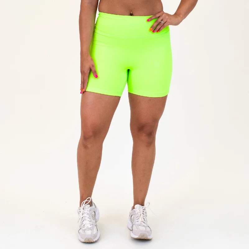 Tie - Waist Women Shorts for a Customizable FitCharge Short 5" - No Front Seam - Higher Rise Tie - Waist Women Shorts for a Customizable FitCharge Short 5" - No Front Seam - Higher Rise