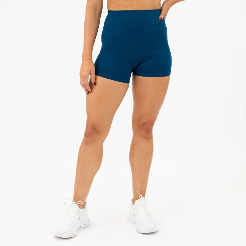 Plus Size Women Shorts with a Comfortable and Stylish FitTrue High Short 4" - Higher Rise Plus Size Women Shorts with a Comfortable and Stylish FitTrue High Short 4" - Higher Rise