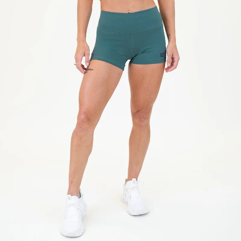 Patterned Geometric Women Shorts for a Modern AppealApex Contour Short 3.25" - Mid Rise Patterned Geometric Women Shorts for a Modern AppealApex Contour Short 3.25" - Mid Rise