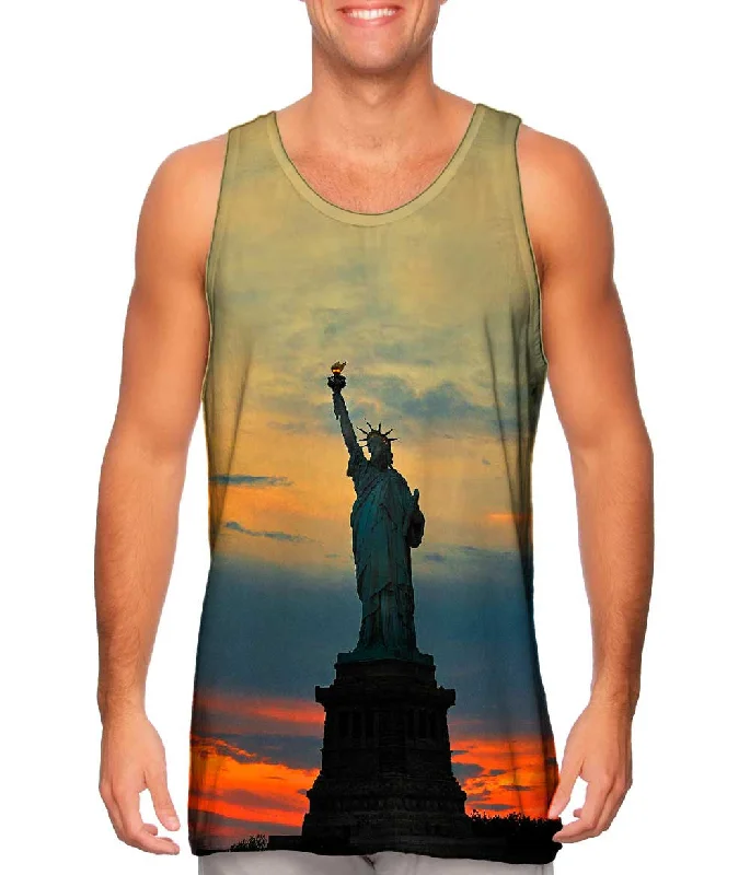 Plus Size Women's Embroidered Tank Tops in Boho StylesStatue Of Liberty Golden Sunset Plus Size Women's Embroidered Tank Tops in Boho StylesStatue Of Liberty Golden Sunset