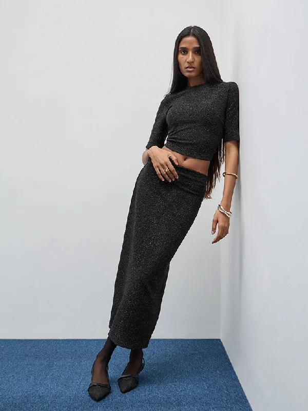 High - Waisted Women Shorts for a Retro and Flattering LookWardrobe Black Shimmer Detailed High-Rise Skirt High - Waisted Women Shorts for a Retro and Flattering LookWardrobe Black Shimmer Detailed High-Rise Skirt