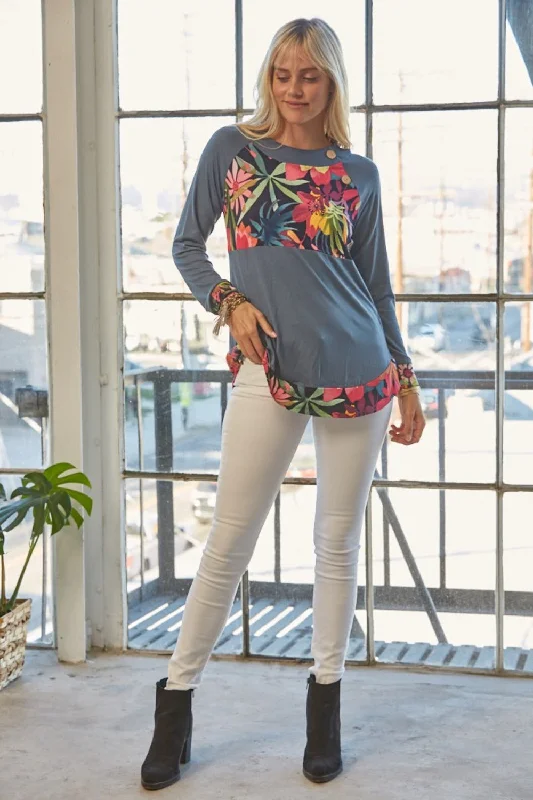 Cut - Out Bodysuits for a Trendy and Fashion - Forward StyleTropical Print Long Sleeve T-Shirt Cut - Out Bodysuits for a Trendy and Fashion - Forward StyleTropical Print Long Sleeve T-Shirt
